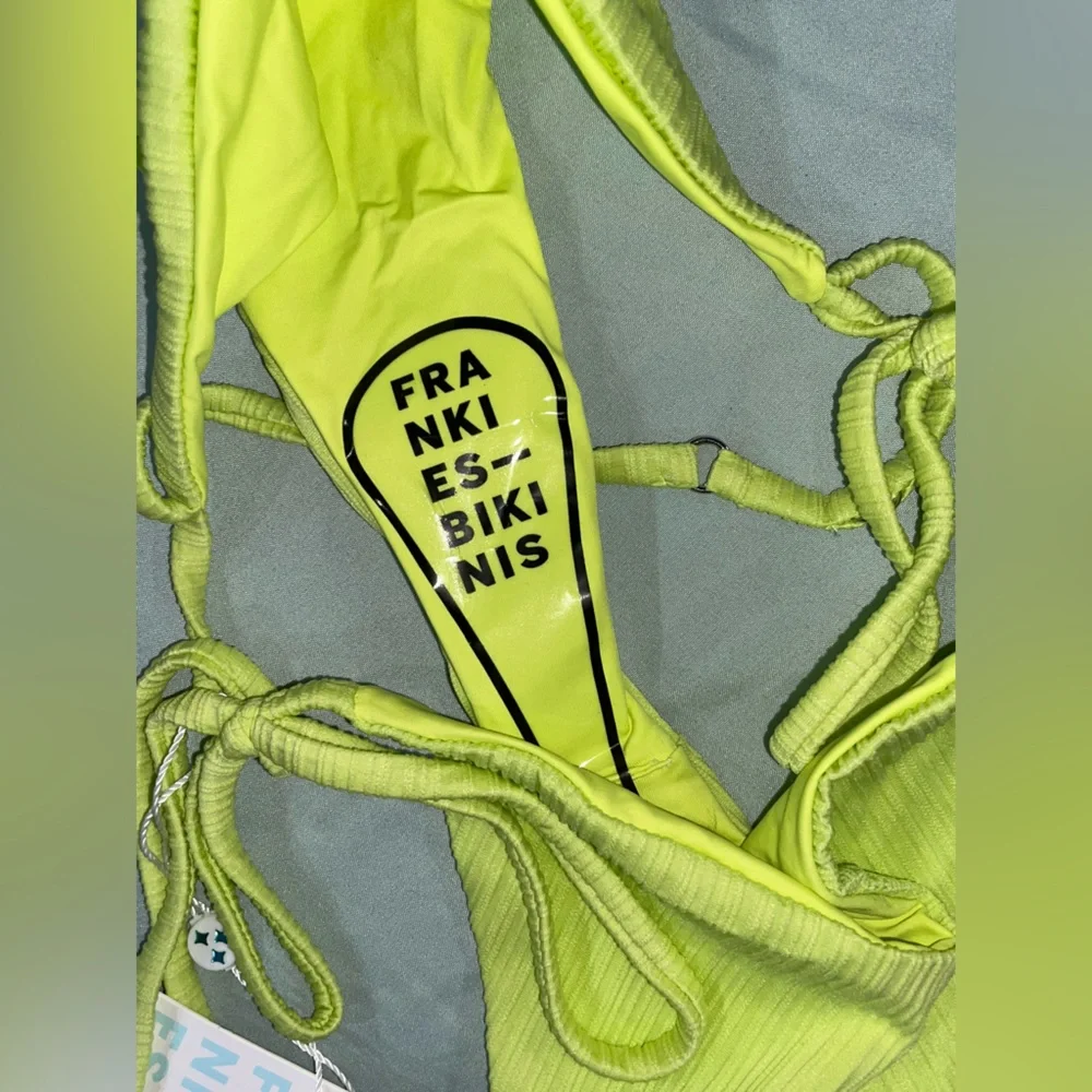 NWT Frankie’s Bikinis Bottom.